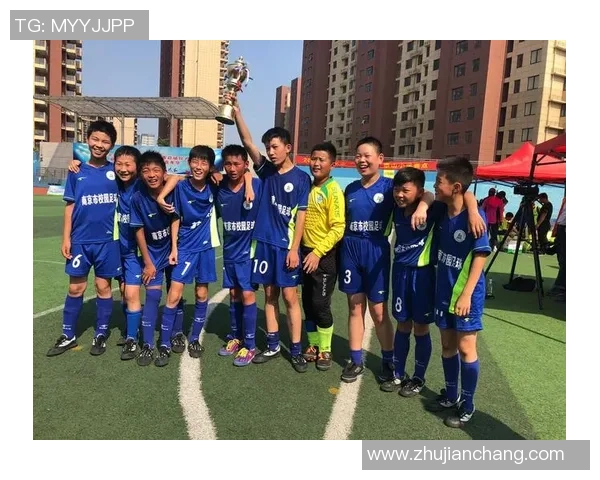 足球明星社团的种类及其影响力分析与发展趋势探讨